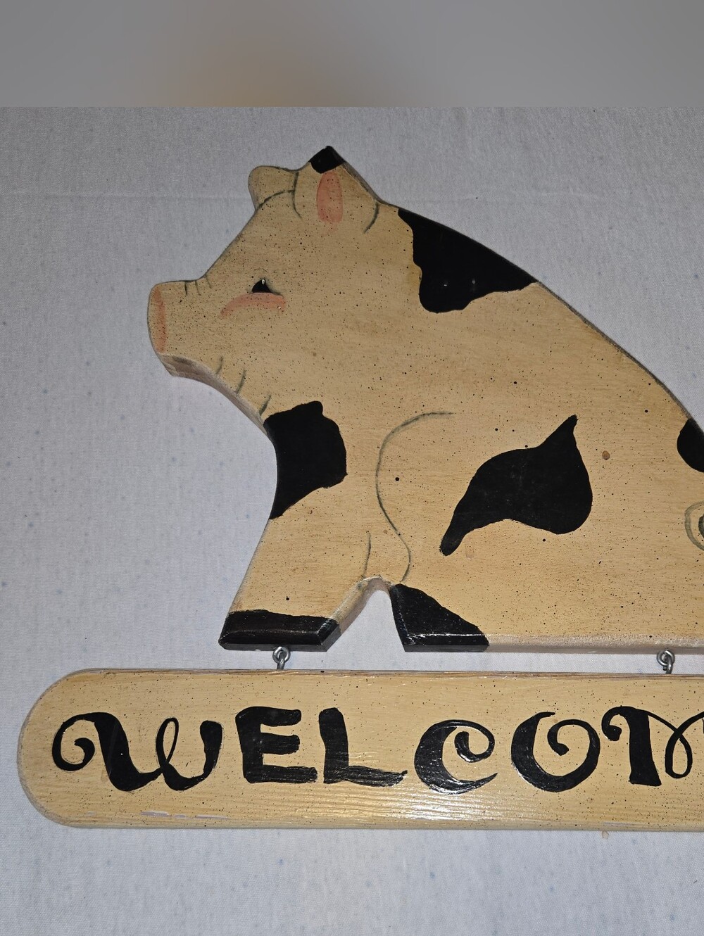 13”‎ Wooden Pig Plaque Wall Art Country Farmhouse Decor Folk Art Vintage Welcome
